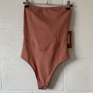 Activebyteal Sweet Heart Strapless Bodysuit in Pumpkin Spice, Size S